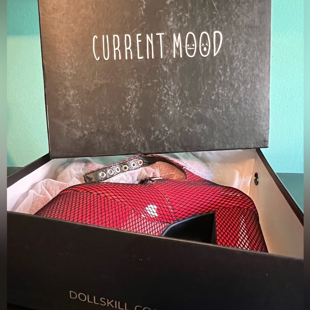 DOLL KILLS FISHING FOR COMPLIMENTS PLATFORM MARY JANES CURRENT MOOD Red … - Picture 3 of 15